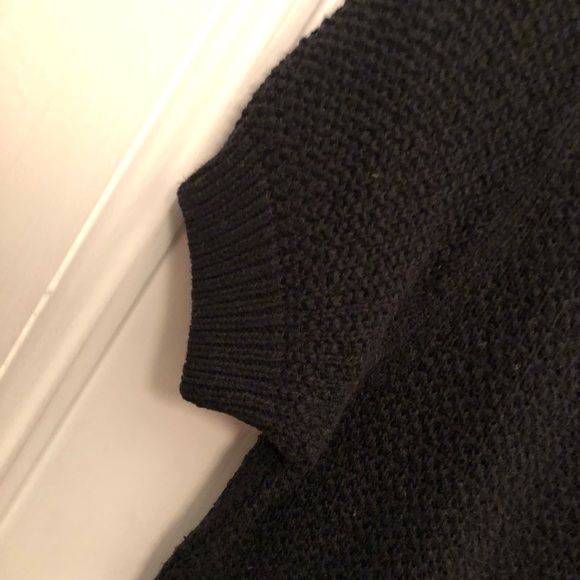 Ann Taylor Knit Top (M/L) - Picture 6 of 8